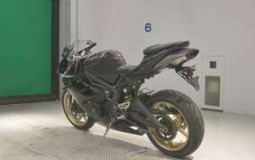 TRIUMPH DAYTONA 675 2012 MD1066