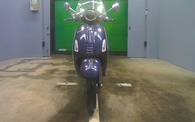 VESPA PRIMAVERA125