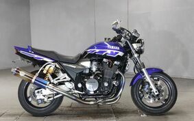 YAMAHA XJR1300 2000 RP03J