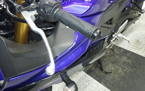 YAMAHA YZF-R25 RG43J