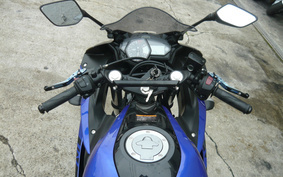 YAMAHA YZF-R25 ABS RG43