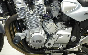 YAMAHA XJR1300 2000 RP03J