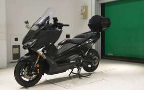 YAMAHA T-MAX 530 DX 2017 SJ15J