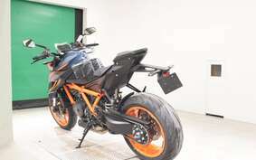 KTM 1290 SUPER DUKE R EVO 2024