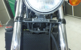 HONDA V45 MAGNA 1987 RC28