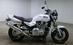 YAMAHA XJR1300 2000 RP03J