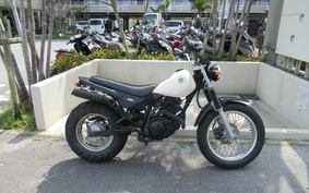 YAMAHA TW225 DG09J