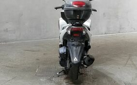 YAMAHA TRICITY 125 SE82J