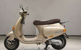 VESPA 125ET4