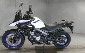 SUZUKI DL650 ( V-Strom 650 ) XT 2020 C733A