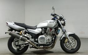 YAMAHA XJR1300 1998 RP01J