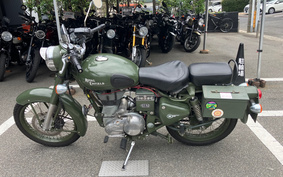 ROYAL ENFIELD CLASSIC 500 2018