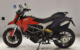 DUCATI HYPERSTRADA 820 2013