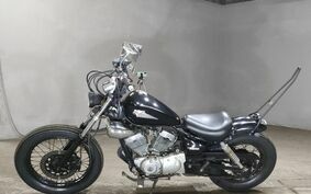 YAMAHA VIRAGO 250 3DM