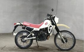 YAMAHA DT125 17F