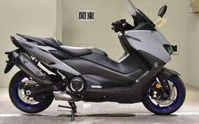 YAMAHA T-MAX 560 SJ19J