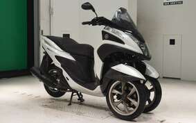 YAMAHA TRICITY 125