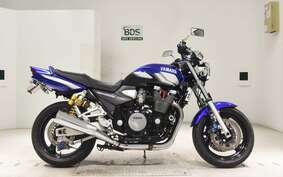 YAMAHA XJR1300 2002 RP03J