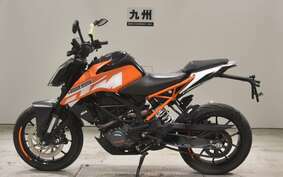 KTM 125 DUKE JPA40