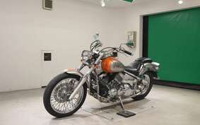 YAMAHA DRAGSTAR 400 2005 VH01J