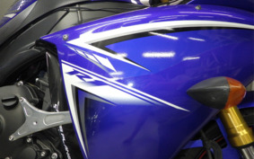 YAMAHA YZF-R1 2011