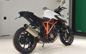 KTM 1290 SUPER DUKE R 2020