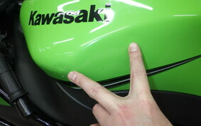 KAWASAKI NINJA ZX-6R 2011