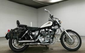 YAMAHA VIRAGO 250 S 3DM