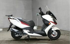 KYMCO G-Dink250 W220