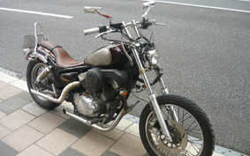 YAMAHA XV250S VIRAGO 1992 3DM