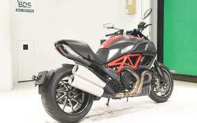 DUCATI DIAVEL Carbon 2011