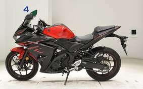 YAMAHA YZF-R25 RG10J