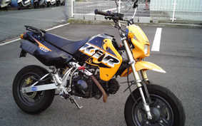 KAWASAKI KSR110 2004 KL110A