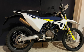 HUSQVARNA 701ENDURO 2024