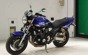 YAMAHA XJR1300 2000 RP03J