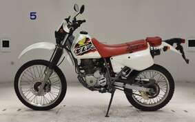 HONDA XLR125R JD16