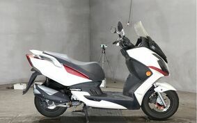 KYMCO G-Dink250 不明