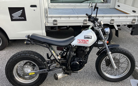 YAMAHA TW225 DG09J