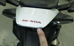 HONDA VFR800F 2020 RC79