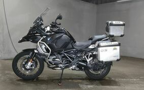 BMW R1250GS ADVENTURE 2021 0M11