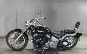 YAMAHA DRAGSTAR 400 2000 VH01J