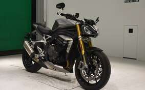 TRIUMPH SPEED TRIPLE RS 2021