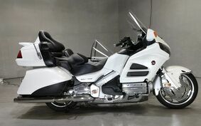 HONDA GL 1800 GOLD WING SIDECAR 2015 SC68