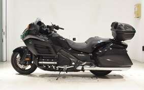 HONDA GL 1800 GOLD WING F6B 2013 SC68