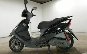 YAMAHA GTR125 SE26