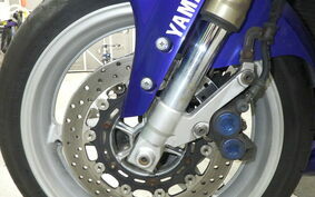 YAMAHA YZF-R1 1999 RN01