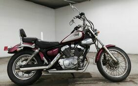 YAMAHA VIRAGO 250 3DM