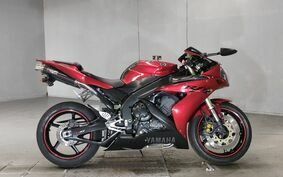 YAMAHA YZF-R1 2004 RN124