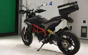 DUCATI HYPERMOTARD 820 2013