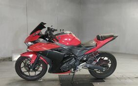 YAMAHA YZF-R25 RG10J